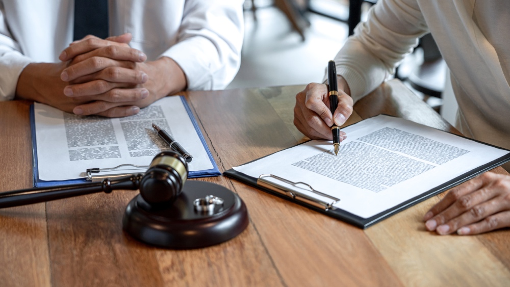 Separation agreement people